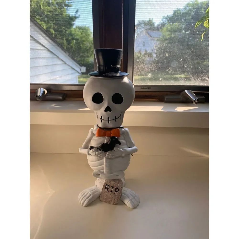 Curious Uncle Billy Bones Skeleton Halloween Figure RIP Crow